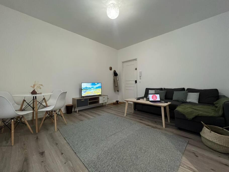 Appartamento Havre De Paix - Melun Esterno foto