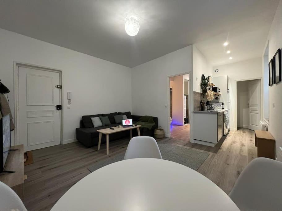 Appartamento Havre De Paix - Melun Esterno foto