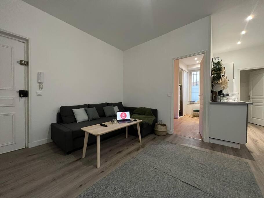 Appartamento Havre De Paix - Melun Esterno foto